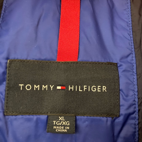 Tommy Hilfiger Puffer Jacket - Picture 3 of 9